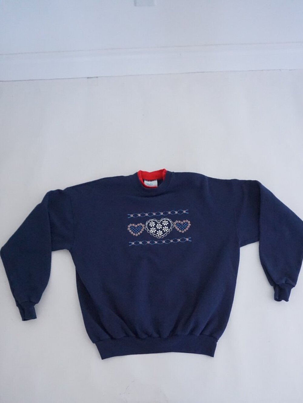 Vintage MC Sportswear Navy Heart Floral Embroidered Mockneck Sweatshirt XL